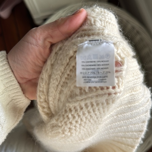 J.crew collection cable knit cashmere sweater medium - Picture 3 of 3
